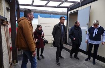 Hébergement - Jacques Destouches, sous-préfet de Douai visite trois structures d’hébergement d’urgence à Douai