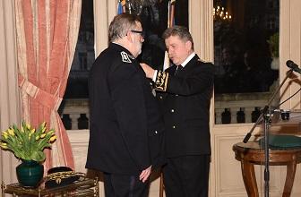 Distinction - Remise d'insigne d'officier de la Légion d'honneur à Didier Perroudon