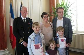 Citoyenneté - Remise des décrets de naturalisation en sous-préfecture de Valenciennes