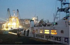Déroutement d'un navire de pêche néerlandais au port de Dunkerque