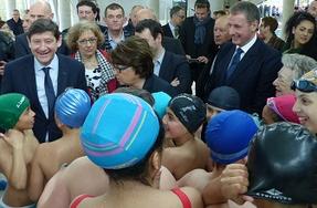 Sports - Patrick Kanner, ministre des Sports, inaugure, à Lille, la nouvelle piscine "Plein Sud"