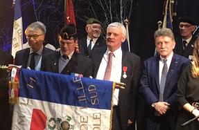 Cérémonie - remise des insignes de Chevalier de la Légion d’honneur à Thierry Lazaro