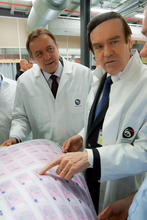 Le préfet visite le site de production de l'Imprimerie Nationale à Douai